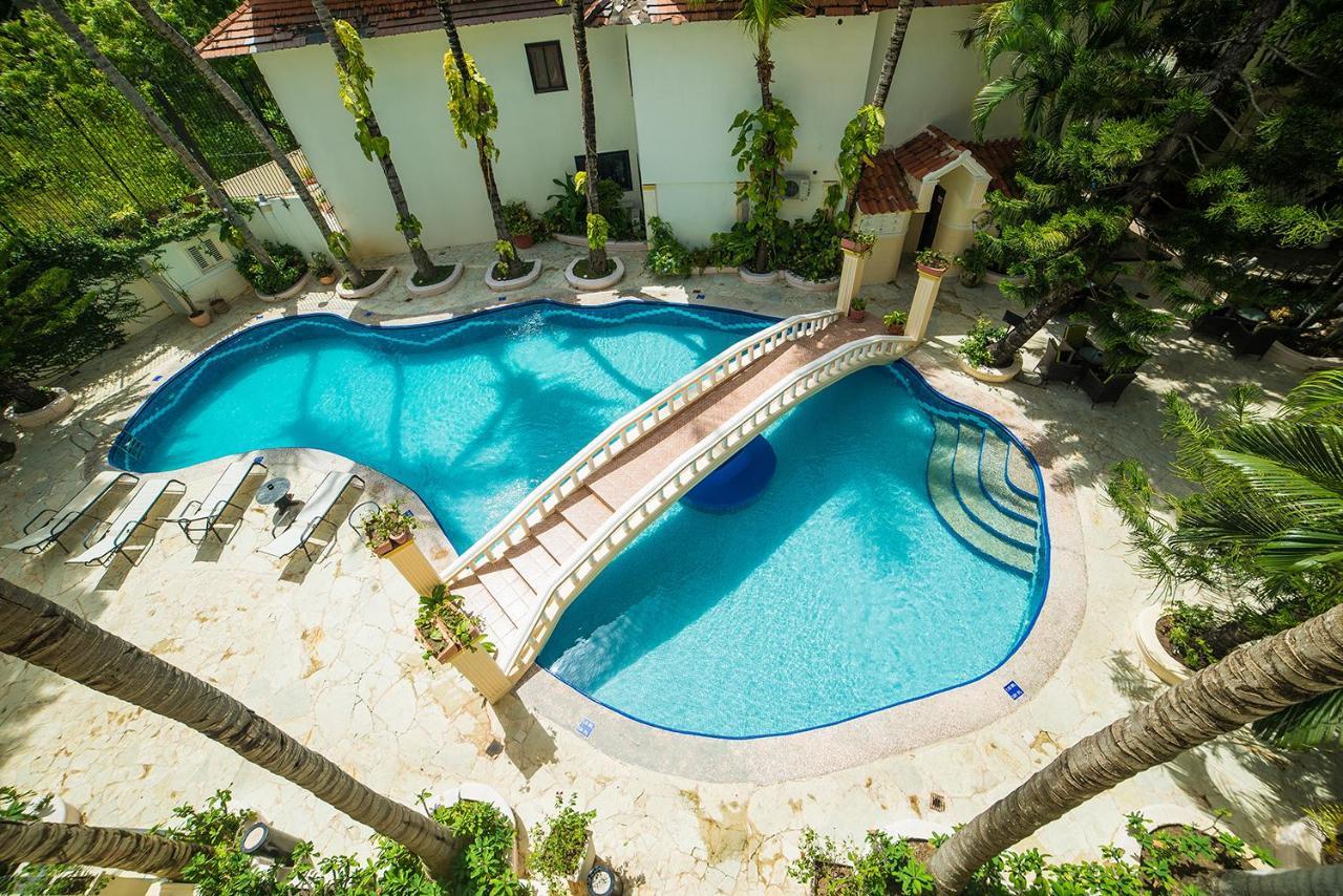 Hotel Seranta Brisas De Bavaro (Adults Only) Пунта-Кана Экстерьер фото